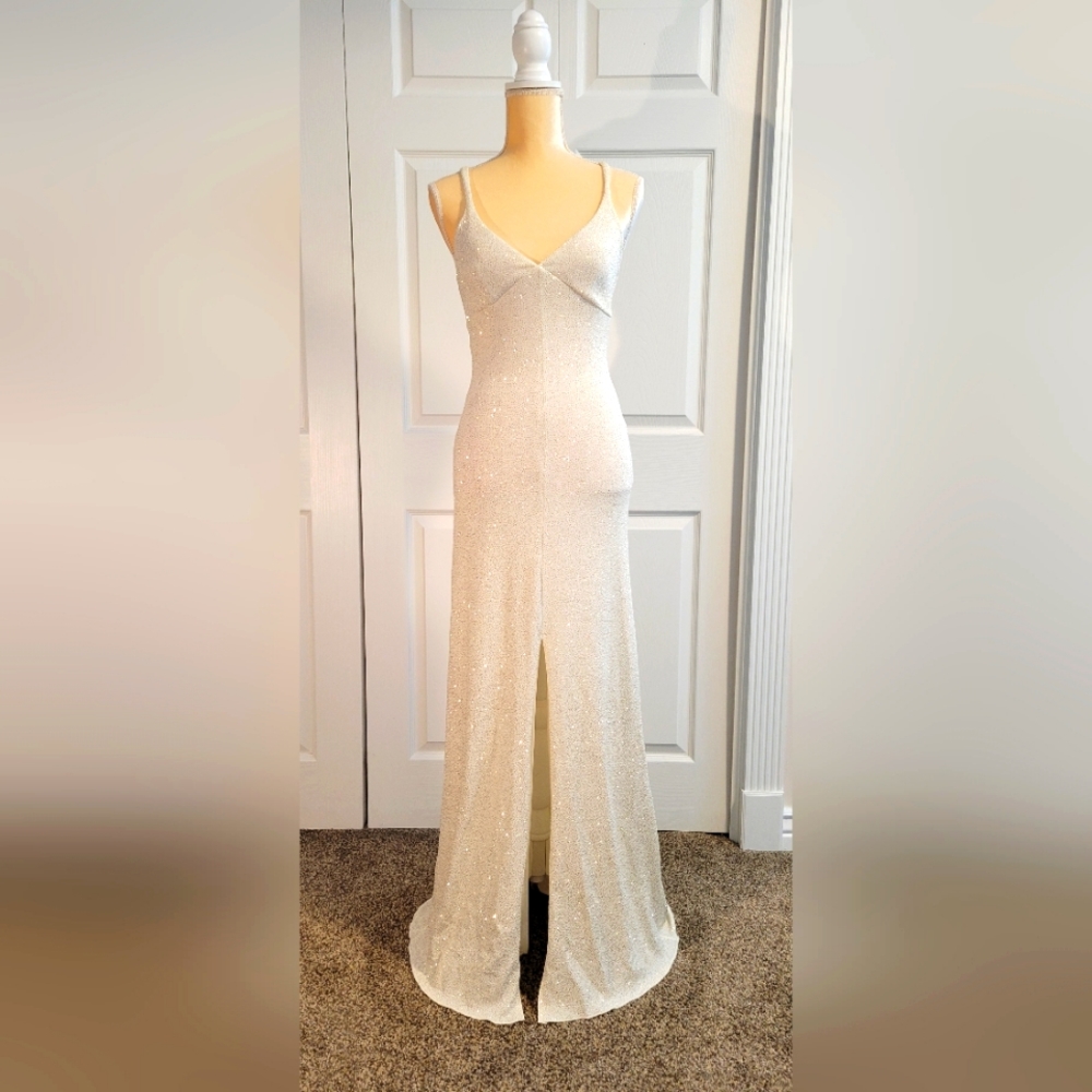 Windsor Fashion glitter gown Size M